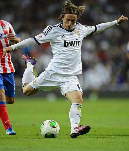 久违了，贝尔纳代斯基时隔6年再次在欧战中取得进球