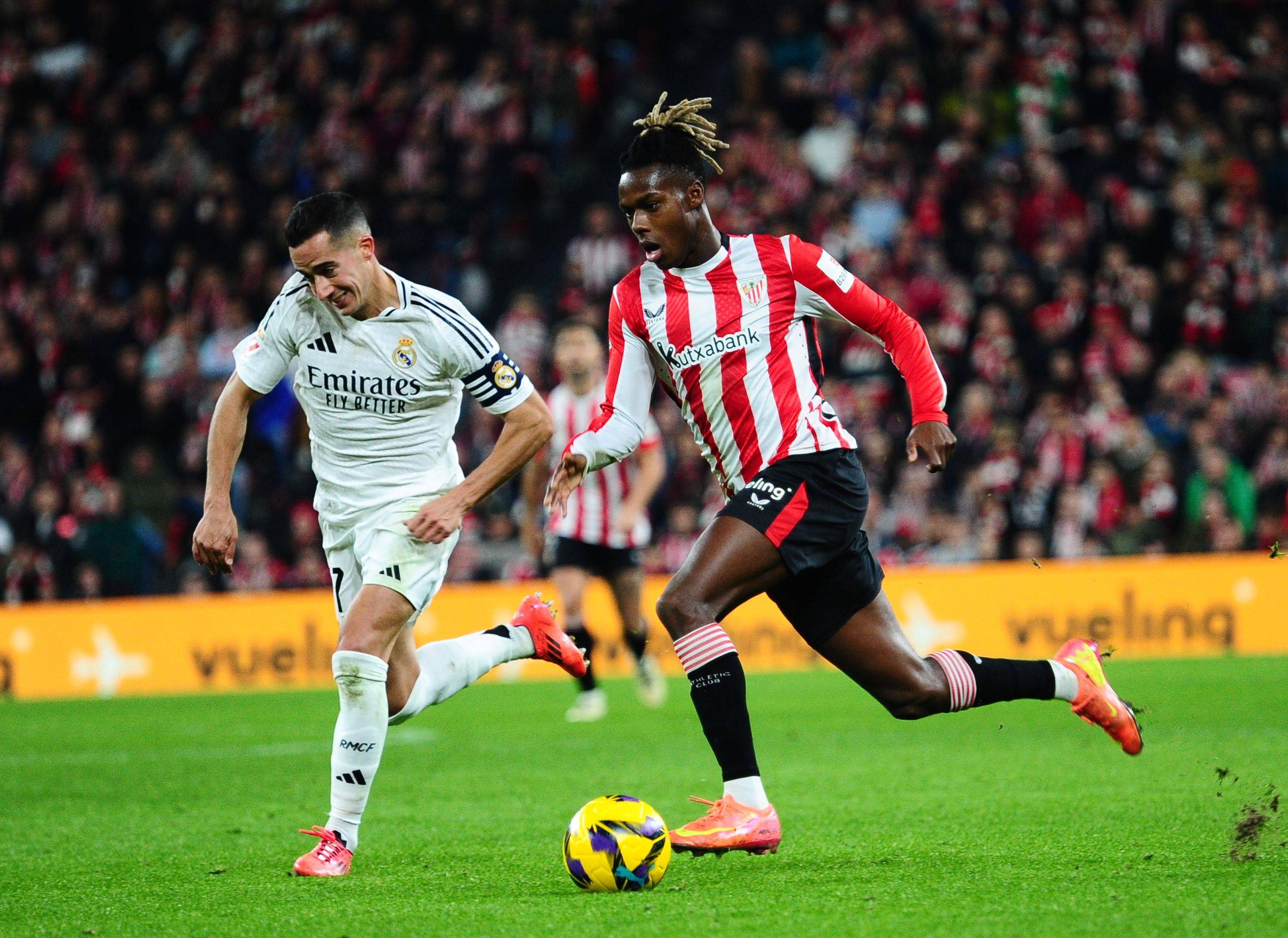 荷兰足协官方：小克鲁伊维特因伤缺战立陶宛，已经返回俱乐部