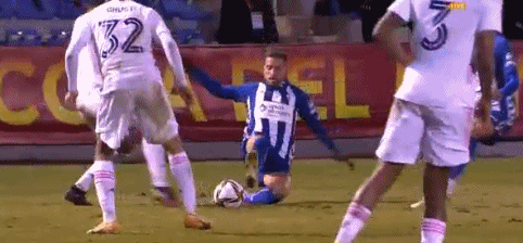 习近平访澳期间博彩收入波动分析