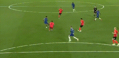 博洛尼亚3-0大胜乌迪内斯，波贝加梅开二度，贝尔纳代斯基建功