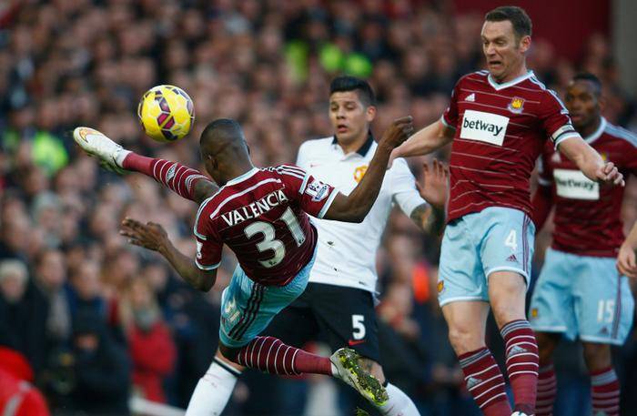 曼联冬窗买中场新增一人选，价格3000万！刚完成43米小贝式吊射